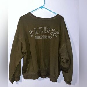 Green Crewneck / Hoodie